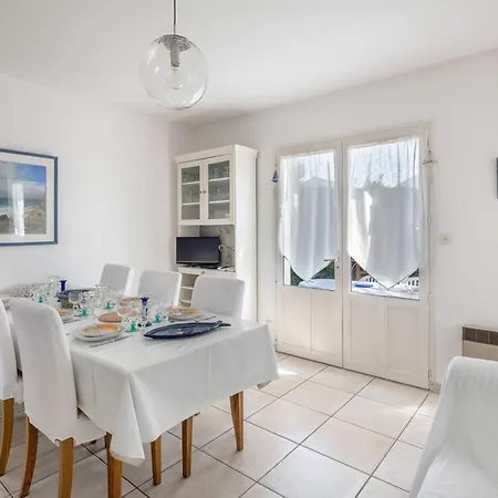 600 M De La Plage, Maison Avec Jardin Pour 4 (adults Only) Casa vacanze